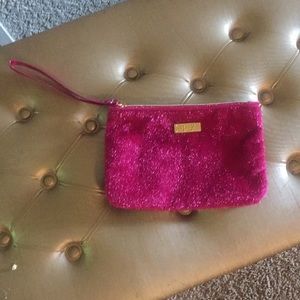 Ipsy | Fuschia Wristlet